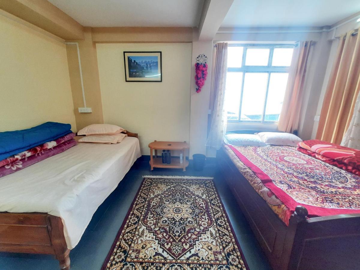 Neora Backpackers Hostel Darjeeling  Buitenkant foto